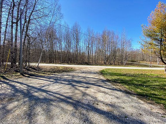 5th image of 9650 Whispering Pines Dr