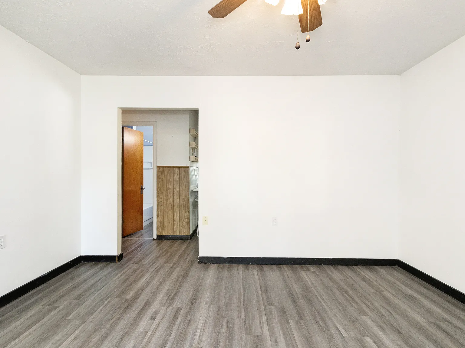 2 bed, 792 sqft, $1,250 — Photo 4