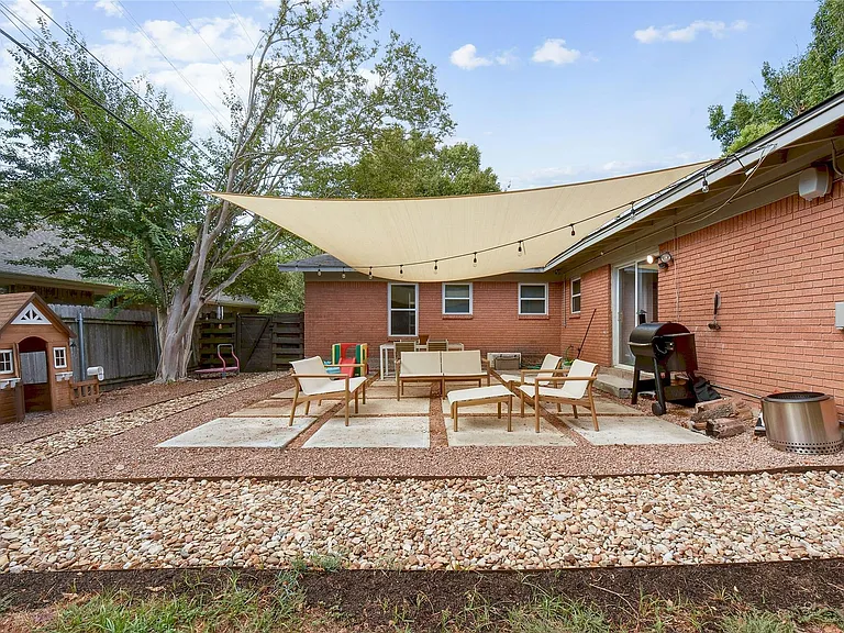1500 Northridge Dr — Photo 24
