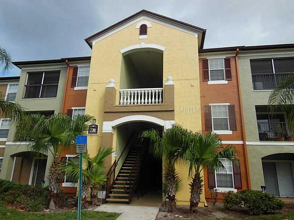 1st image of 738 Crest Pines Dr APT 736