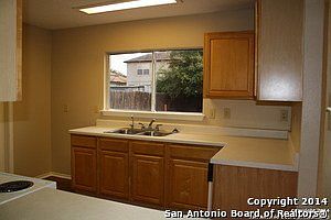 5th image of 7026 Cole Creek Dr