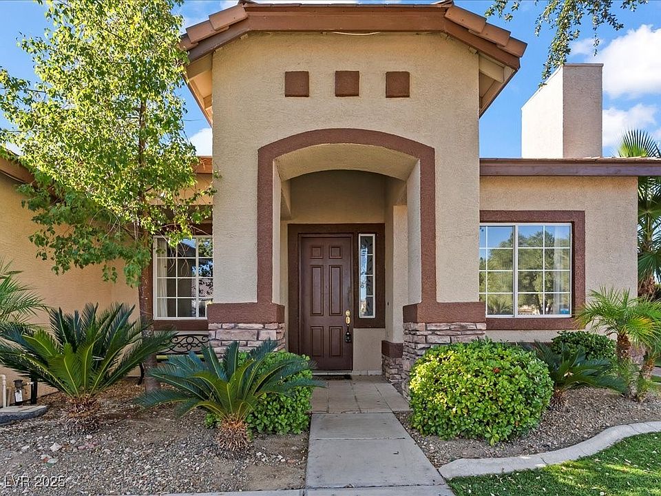 1st image of 2547 Serenity Hollow Dr