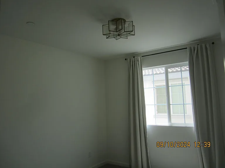 14584 Cessna Ln — Photo 29