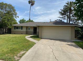 7013 Tamoshanter Way, Sacramento, CA 95822