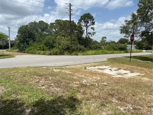 46 S Myrtle St, Fellsmere, FL 32948