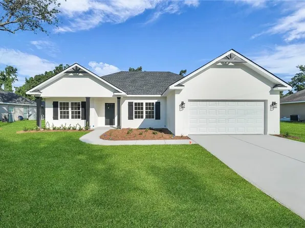 185 Water Crest Dr, Brunswick, GA 31523