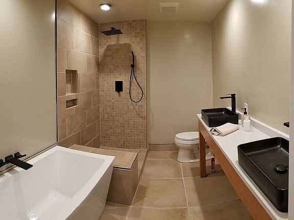 4th image of 5347 Bingham Ct