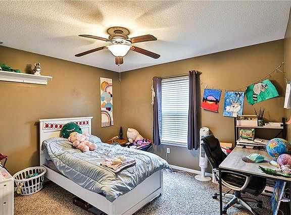 5th image of 1407 NE Amanda Jean Way