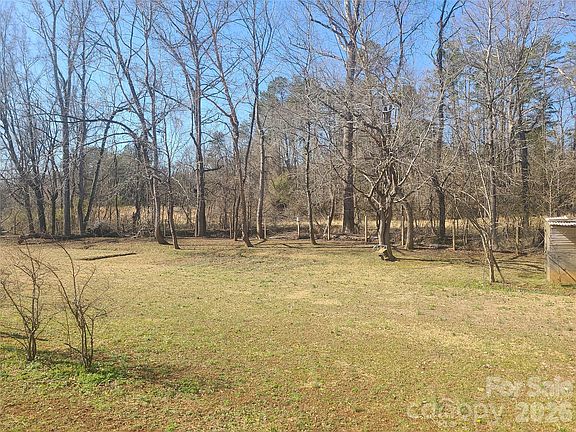 4th image of 1638 Bess Town Rd