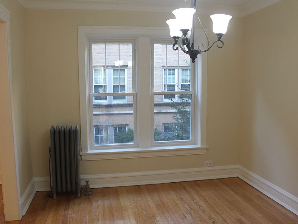 1st image of 718-24 Hinman Ave #18019451