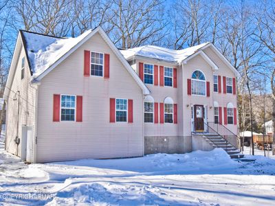 153 Totteridge Rd, Bushkill, PA, 18324