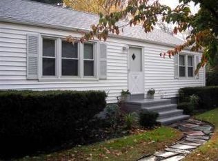 67 Linden Ave, Hamden, CT 06518