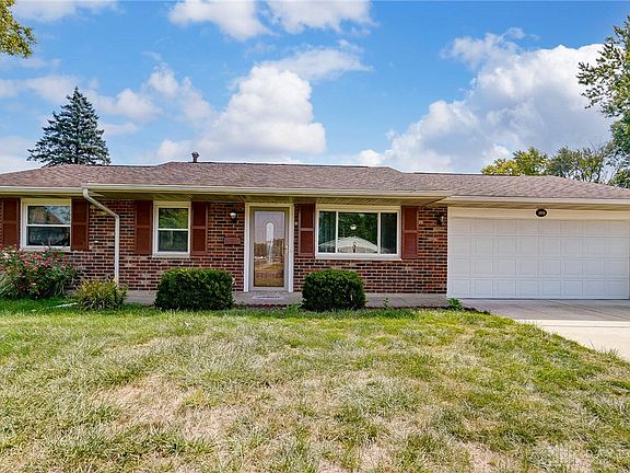 3rd image of 1107 Mystic Ln N