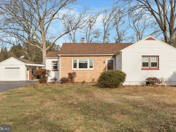 507 Park Rd, Spring City, PA 19475