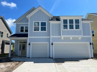 271 Fiddleback Dr, Summerville, SC 29486