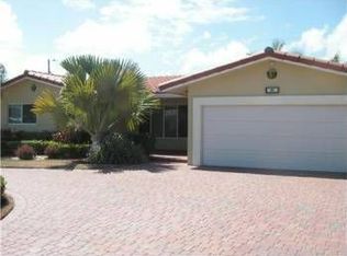 481 SE 1st Ter, Fort Lauderdale, FL 33060