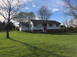 2281 Compass Rd, Honey Brook, PA 19344