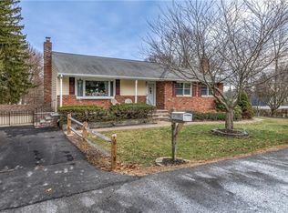 3 Springdale Rd, Yorktown Heights, NY 10598