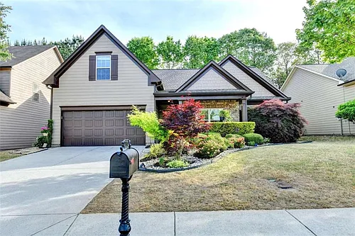 2130 Line Dr Photo 1