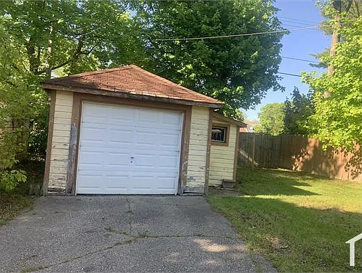 1606 W Dartmouth St — Photo 23