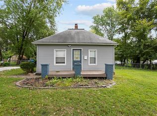1017 S Park Ave, Independence, MO 64050