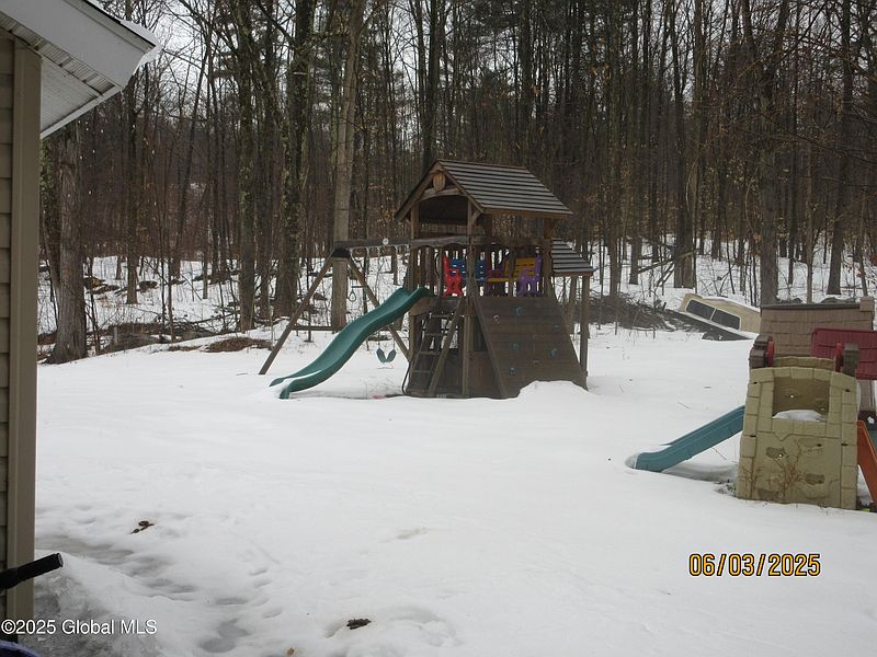 4th image of 126 Honey Hill Lane