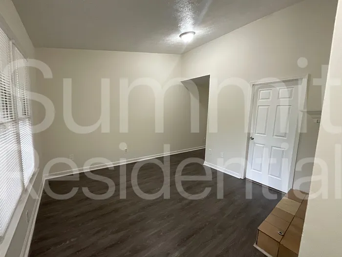 Building Photo - 2783 Coventry Grn SE #B