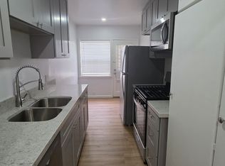 2717 W Clark Ave #A, Burbank, CA 91505
