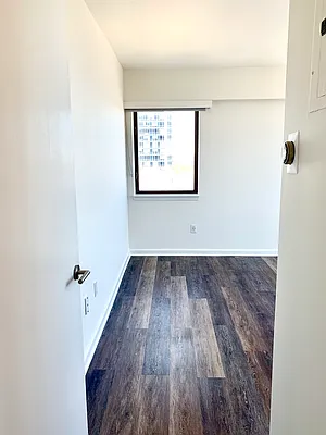 Rented by The Dermot Realty Management Company | media 687