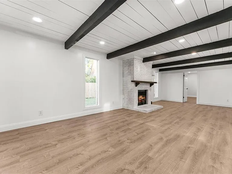 2203 Nottingham Rd — Photo 9