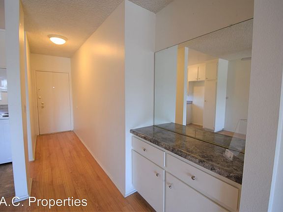 5th image of 12245 Chandler Blvd APT 303
