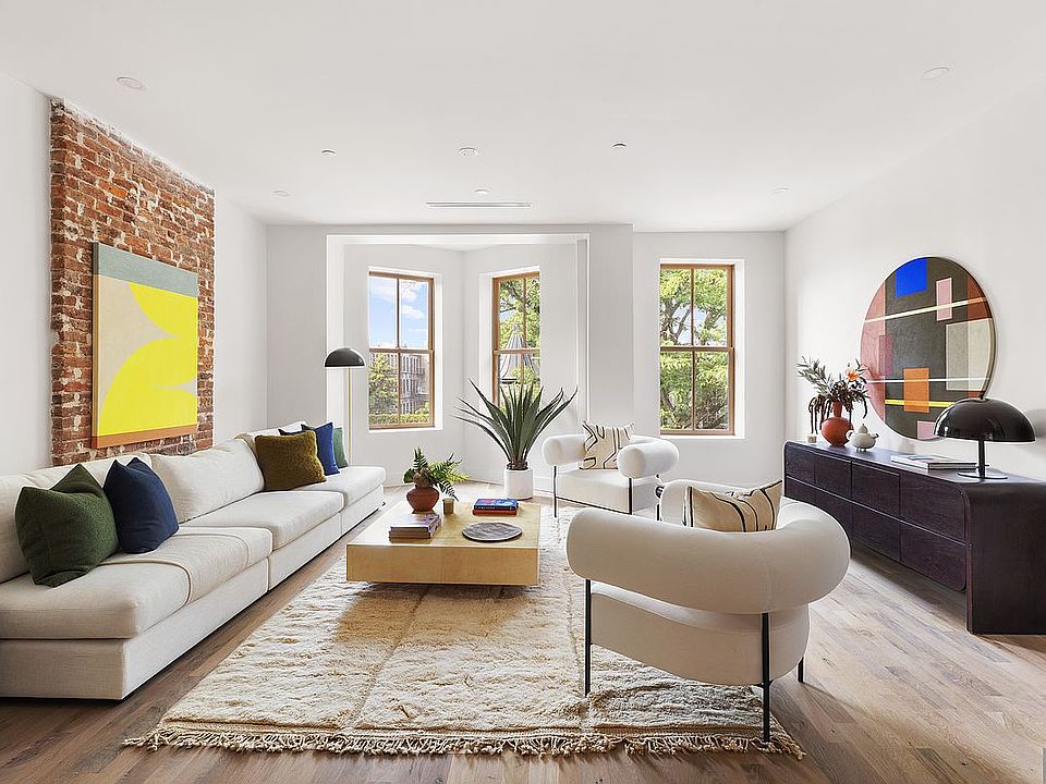 1st image of 395 16th St #3