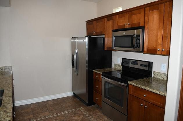 2nd image of 13700 N Fountain Hills Blvd