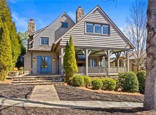 125 N Lawn Dr, Sunset, SC 29685