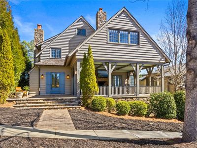 125 N Lawn Dr, Sunset, SC, 29685