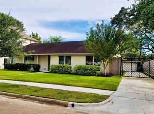 5111 Birdwood Rd, Houston, TX 77096