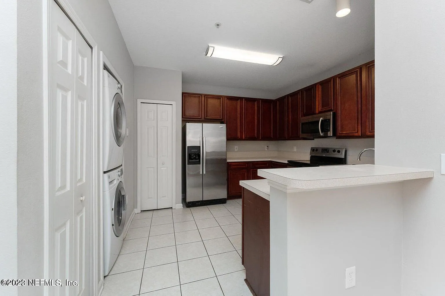 3 bed, 2.0 bath, 1145 sqft, $1,500 — Photo 2
