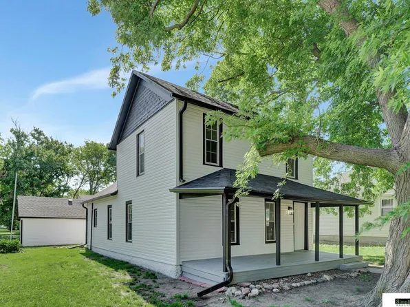 610 B St, Utica, NE 68456