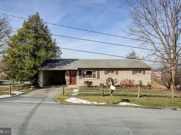 25 Greenlea Way, Chambersburg, PA 17202