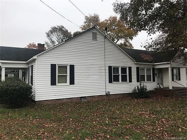 2nd image of 1300 Lane St