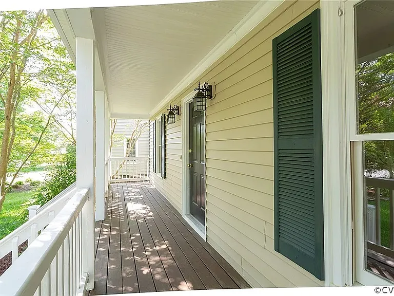 8908 Castle Point Dr — Photo 4