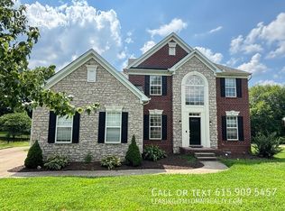 1055 Avery Trace Cir, Hendersonville, TN 37075