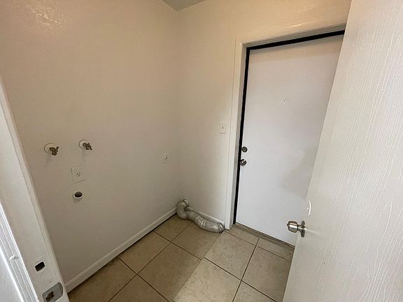 4th image of 236 S Ashland #1-4