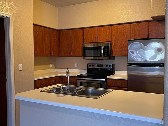 4th image of 5302 E Van Buren St Unit 1045