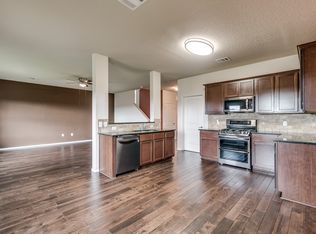 923 Three Wood Way, San Antonio, TX 78221