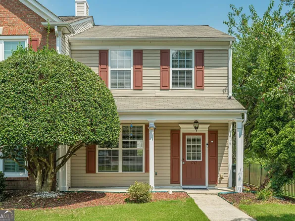 1717 Stanwood Dr NW, Kennesaw, GA 30152