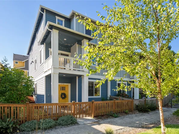 6712 34th Avenue SW, Seattle, WA 98126