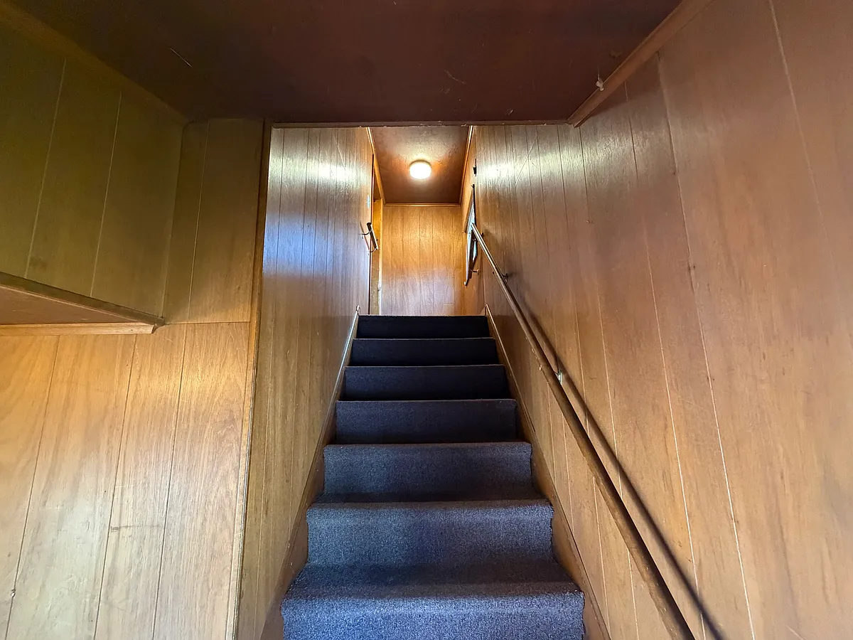 Building Photo - 37 Laurel St #2