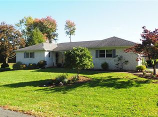 5834 Hill Dr, Allentown, PA 18104