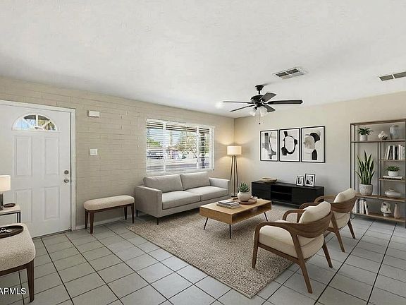 4th image of 3001 N 55TH Avenue